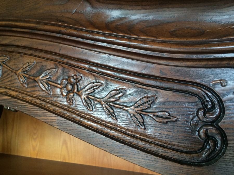 Henredon Cabinet with 2 Doors and Plenty of Storage in Excellent Condition [Photo 7]