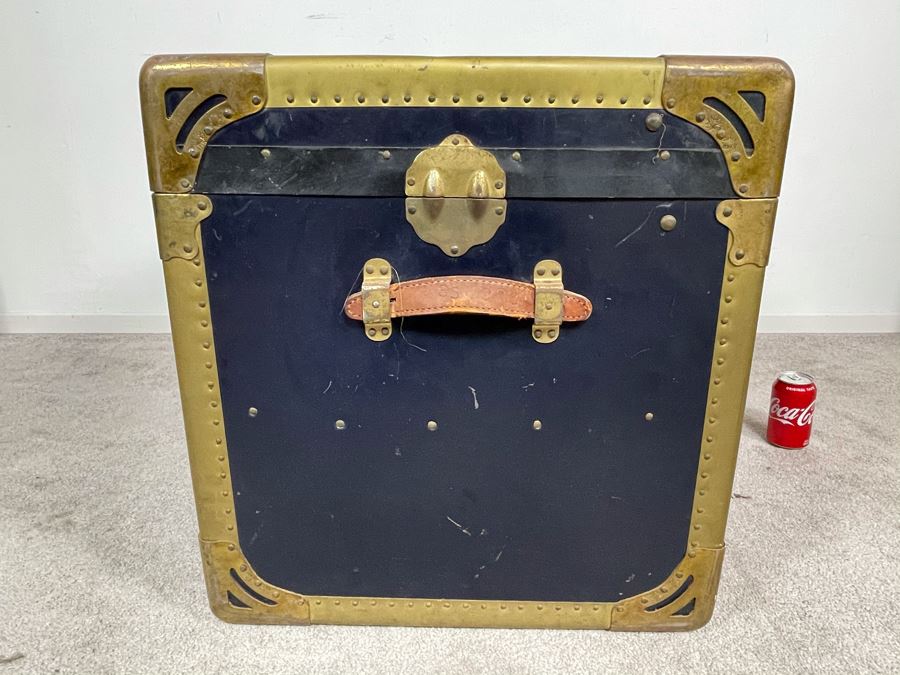 JUST ADDED - Oversized Vintage Metal Samson Steamer Trunk With Original Inserts Trays 36W X 21D X 22H [Photo 14]