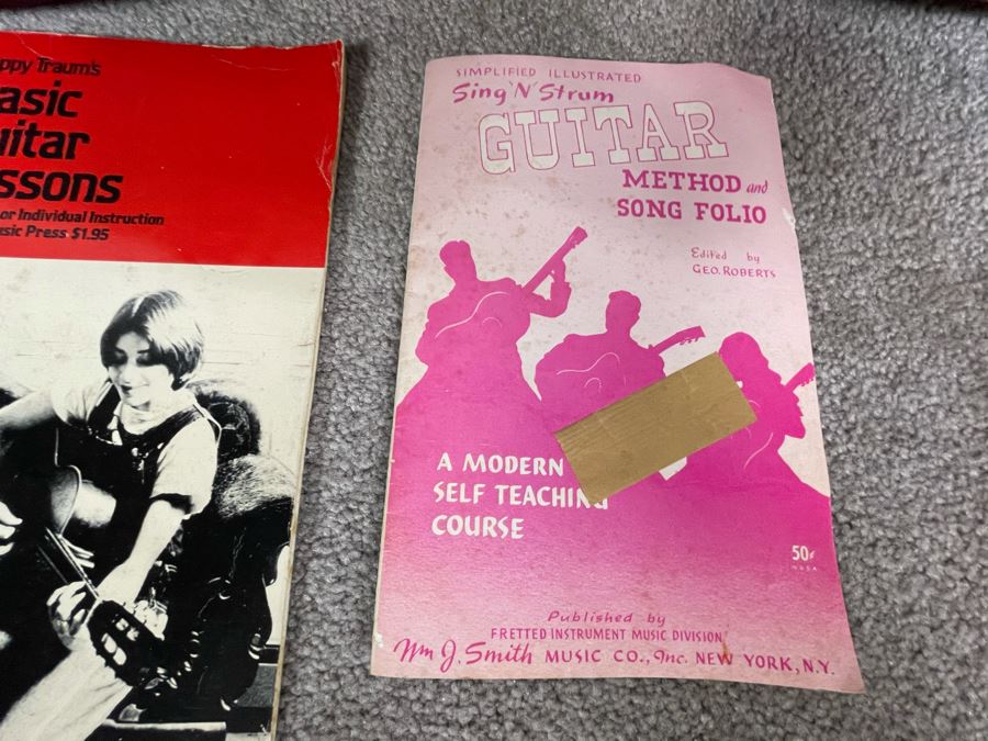 Vintage SEARS Silvertone Classic Guitar Nylon Strings With Case And Pair Of Learn Guitar Books [Photo 20]