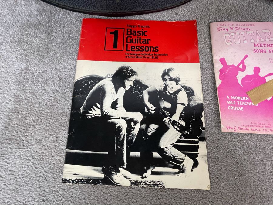Vintage SEARS Silvertone Classic Guitar Nylon Strings With Case And Pair Of Learn Guitar Books [Photo 19]