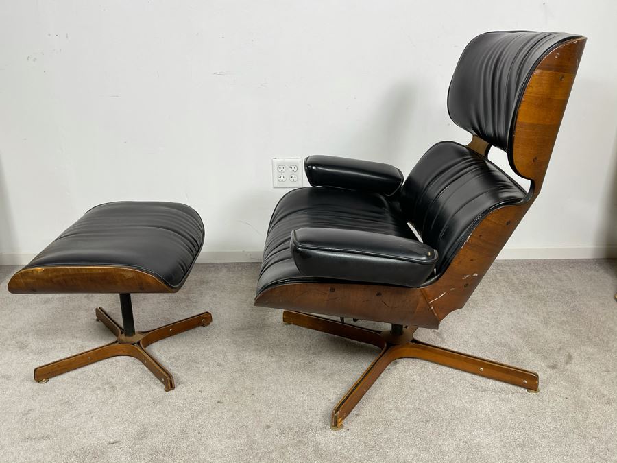 George Mulhauser Mid-Century Modern Mr. Chair Armchair And Ottoman For Plycraft [Photo 3]