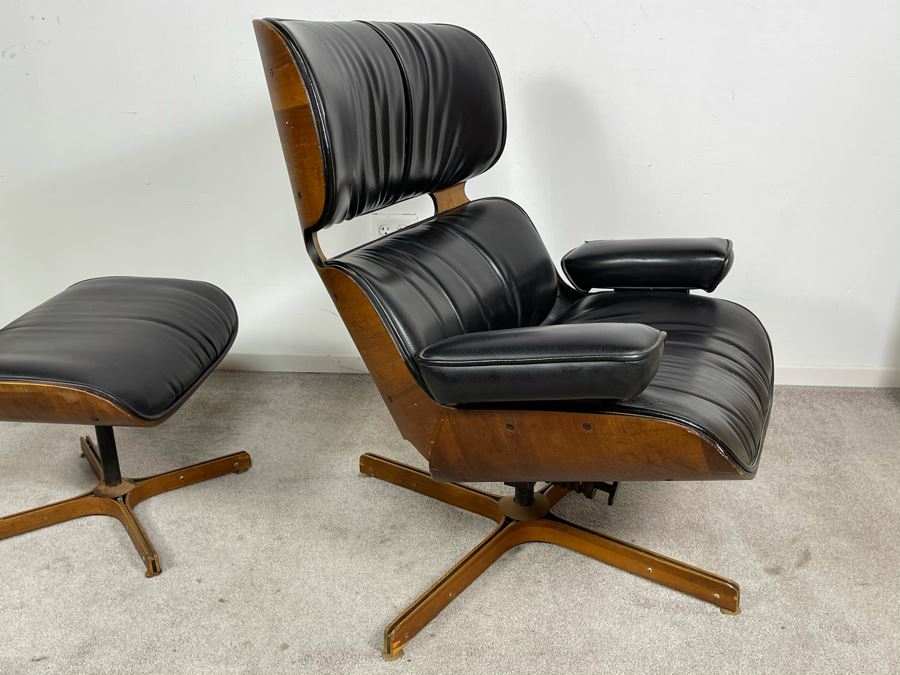 George Mulhauser Mid-Century Modern Mr. Chair Armchair And Ottoman For Plycraft [Photo 10]