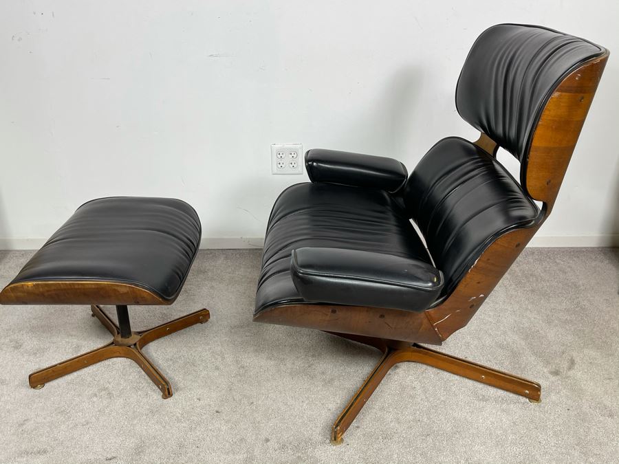George Mulhauser Mid-Century Modern Mr. Chair Armchair And Ottoman For Plycraft [Photo 4]