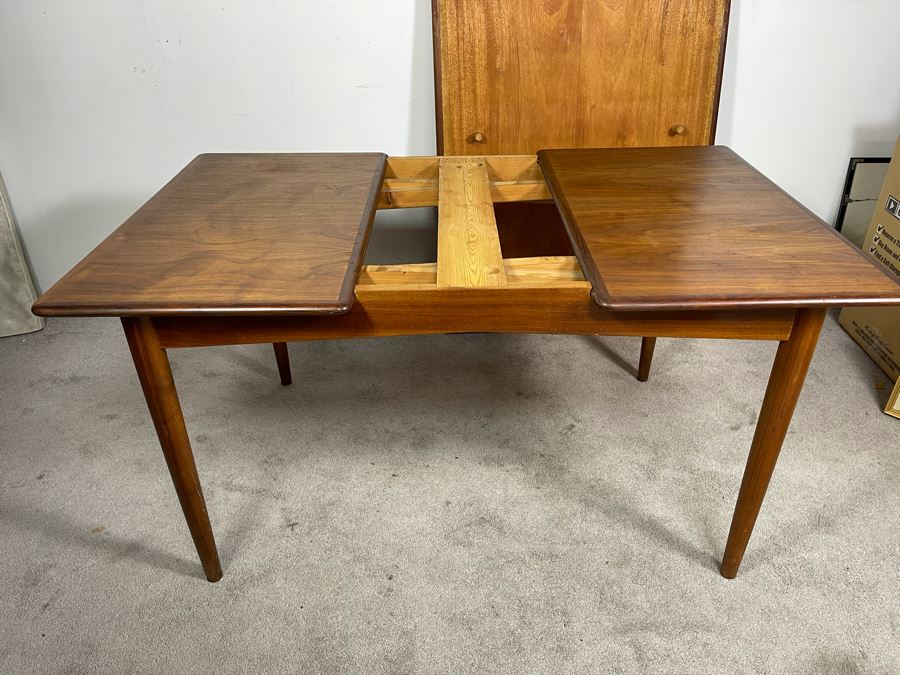 Mid-Century Danish Modern Teak Dining Table With Built-In Leaves Imported By Edgaard Inc Los Angeles, CA 55W (W/O Leaves) X 35D X 29H (Built-In Leaves Extend Table 38') [Photo 6]
