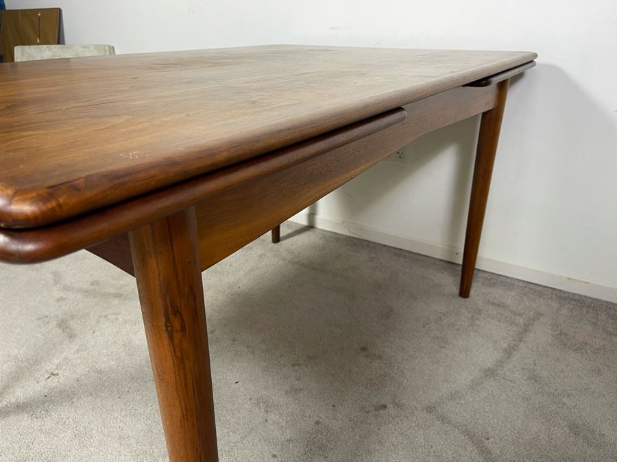 Mid-Century Danish Modern Teak Dining Table With Built-In Leaves Imported By Edgaard Inc Los Angeles, CA 55W (W/O Leaves) X 35D X 29H (Built-In Leaves Extend Table 38') [Photo 19]