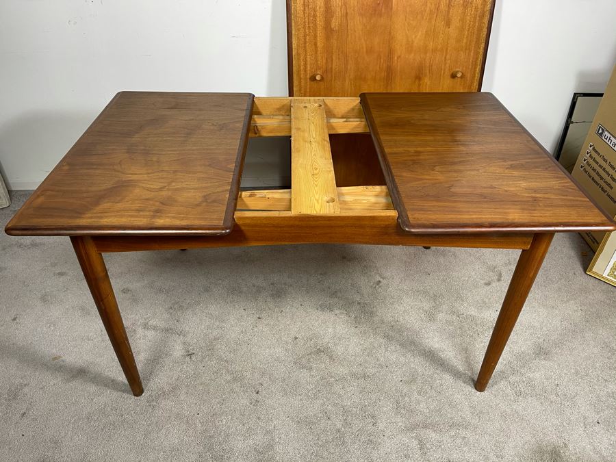 Mid-Century Danish Modern Teak Dining Table With Built-In Leaves Imported By Edgaard Inc Los Angeles, CA 55W (W/O Leaves) X 35D X 29H (Built-In Leaves Extend Table 38') [Photo 4]