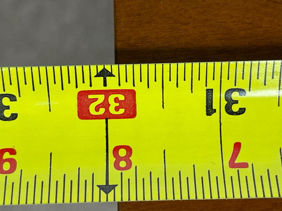 Stickley Furniture Inlaid Cedar Hope Blanket Chest With Casters 32W X 17D X 18H [Photo 14]