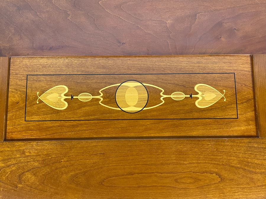 Stickley Furniture Inlaid Cedar Hope Blanket Chest With Casters 32W X 17D X 18H [Photo 5]