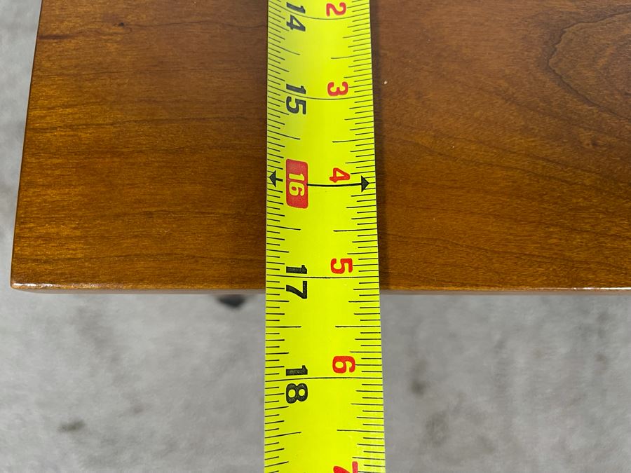 Stickley Furniture Inlaid Cedar Hope Blanket Chest With Casters 32W X 17D X 18H [Photo 15]