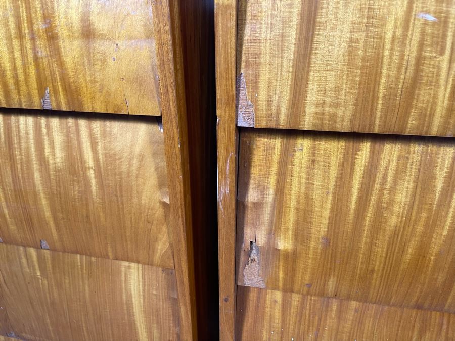 Pair Of Mid-Century Modern Veneered 8 Drawer Chest Of Drawers Dressers (Note Veneer is Chipped And Lifting On Drawers - See Photos) Each 39.5W X 18D X 35H [Photo 15]