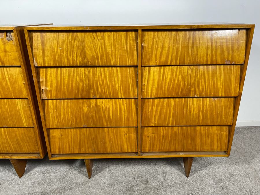 Pair Of Mid-Century Modern Veneered 8 Drawer Chest Of Drawers Dressers (Note Veneer is Chipped And Lifting On Drawers - See Photos) Each 39.5W X 18D X 35H [Photo 5]