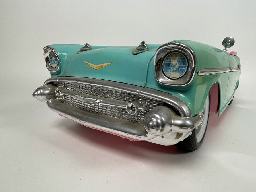 Vintage Barbie Chevy Bel Air Convertible Car 26W X 10D X 6H [Photo 5]