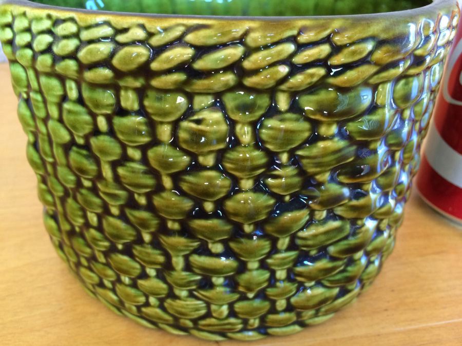 Green Woven Basket Mid-Century Pottery [Photo 3]