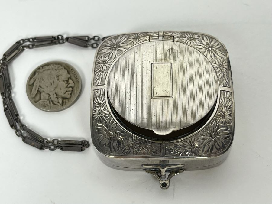 Vintage Sterling Silver Chased Compact With Mirror 43.1g [Photo 1]