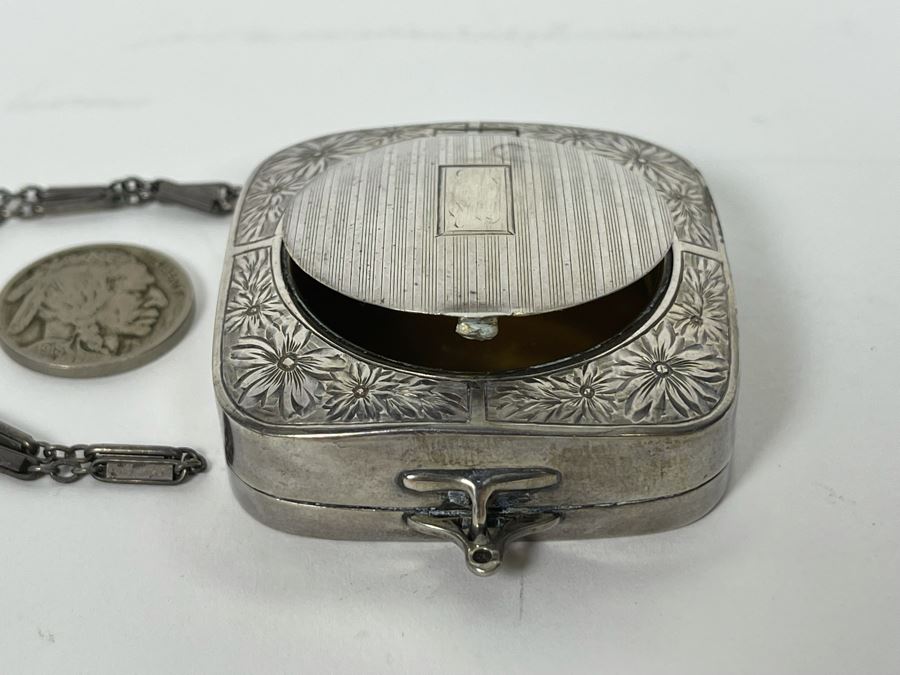 Vintage Sterling Silver Chased Compact With Mirror 43.1g [Photo 2]