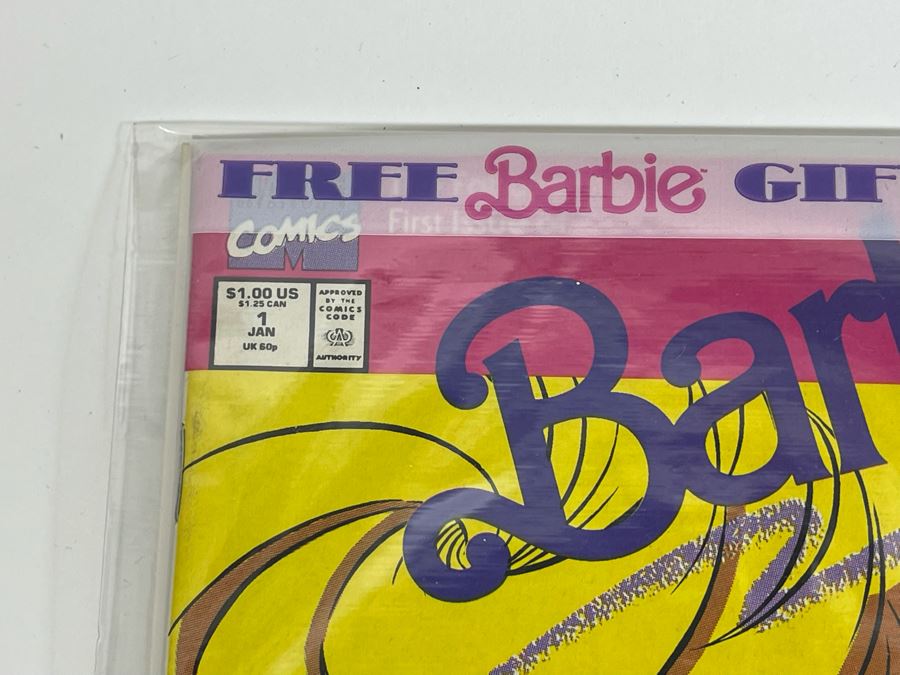 (10) Vintage Barbie Marvel Comic Books #1 - #10 [Photo 5]