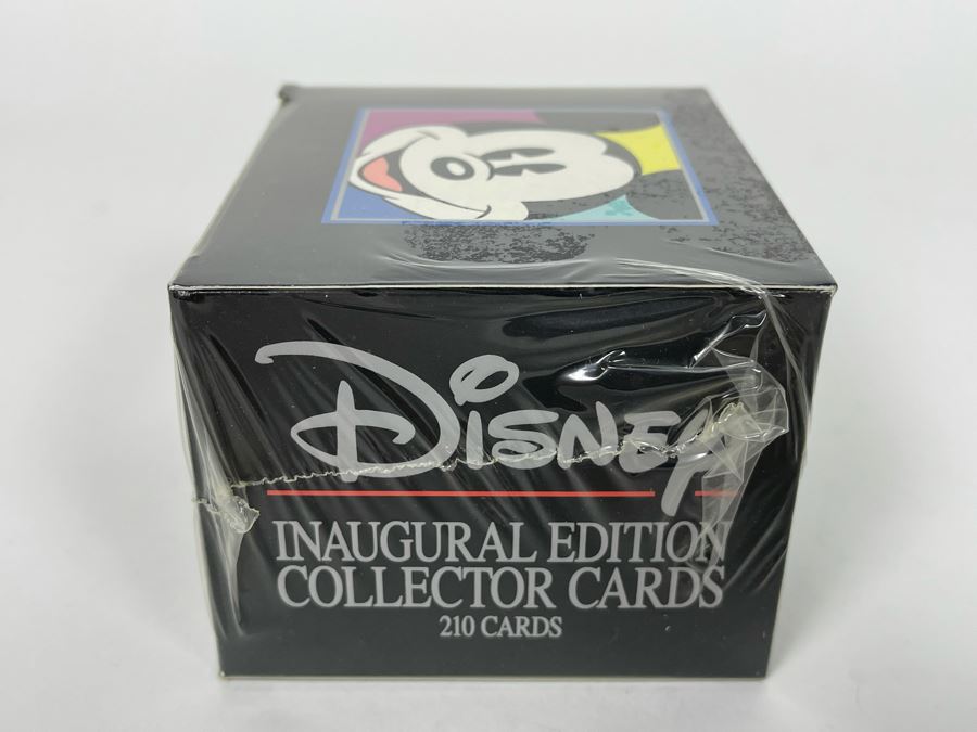 Sealed Disney Inaugural Edition Collector Cards 210 Cards Skybox [Photo 2]