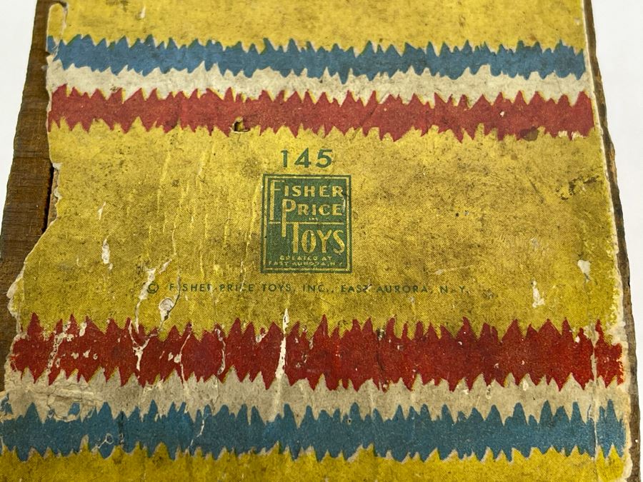 Vintage Fisher Price Toys Musical Elephant Pull Toy 145 12W X 4.5D X 7.5H [Photo 8]