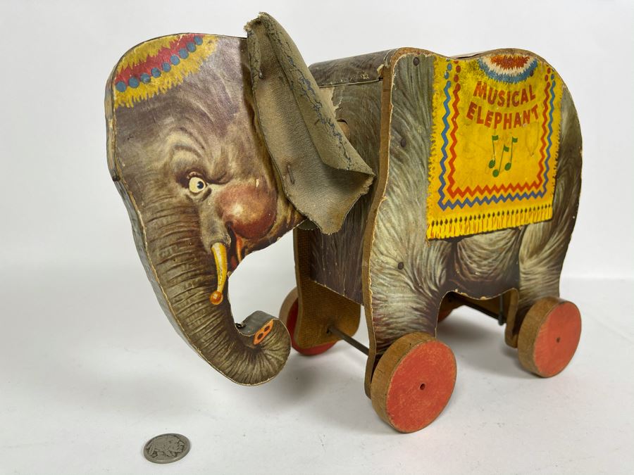 Vintage Fisher Price Toys Musical Elephant Pull Toy 145 12W X 4.5D X 7.5H [Photo 4]