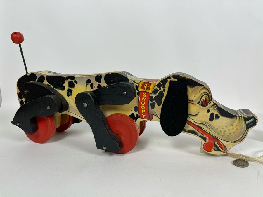 Vintage Fisher Price Toys Snoopy Dog Pull Toy 180 16W X 4.5D X 5.5H [Photo 1]