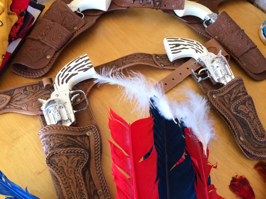 Cowboys and Indians Toy Lot [Photo 9]