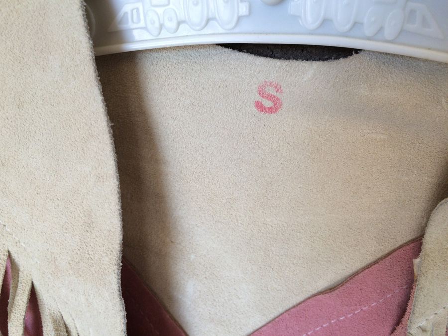 Cowboys and Indians Toy Lot [Photo 18]