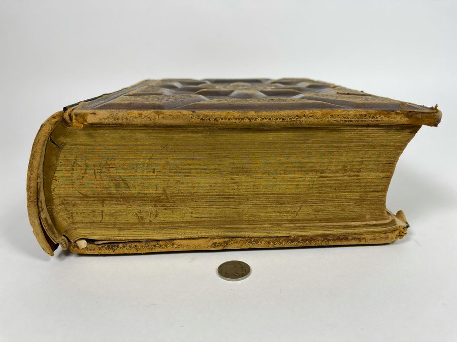 Beautiful Antique Leather Bible Embossed Cover With Gilt Hightlights Published By P. Gallagher Philadelphia, PA 12 X 10 X 4 (Front And Back Covers Are Not Attached) [Photo 8]