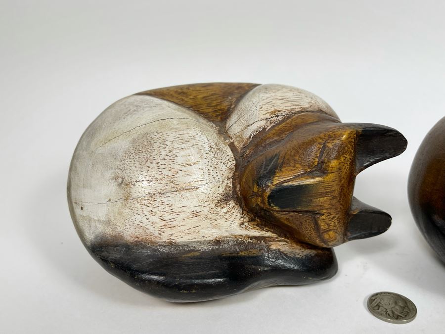 Pair Of Carved Wooden Sleeping Cats (One Is Signed Kato) [Photo 3]