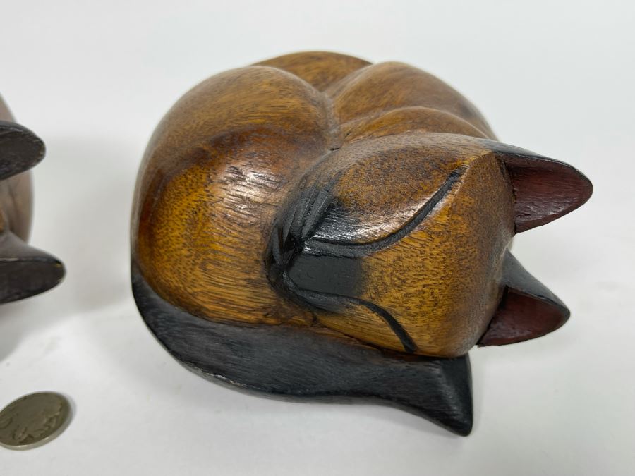 Pair Of Carved Wooden Sleeping Cats (One Is Signed Kato) [Photo 6]