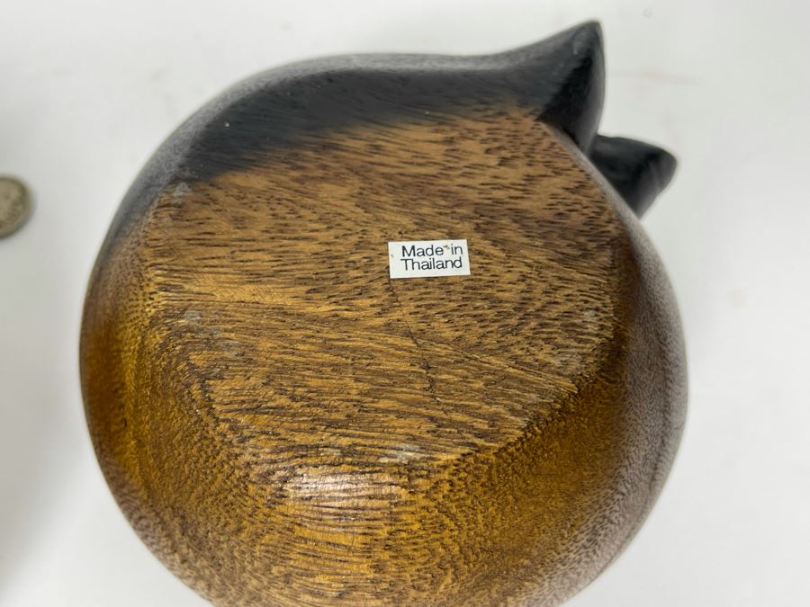 Pair Of Carved Wooden Sleeping Cats (One Is Signed Kato) [Photo 9]