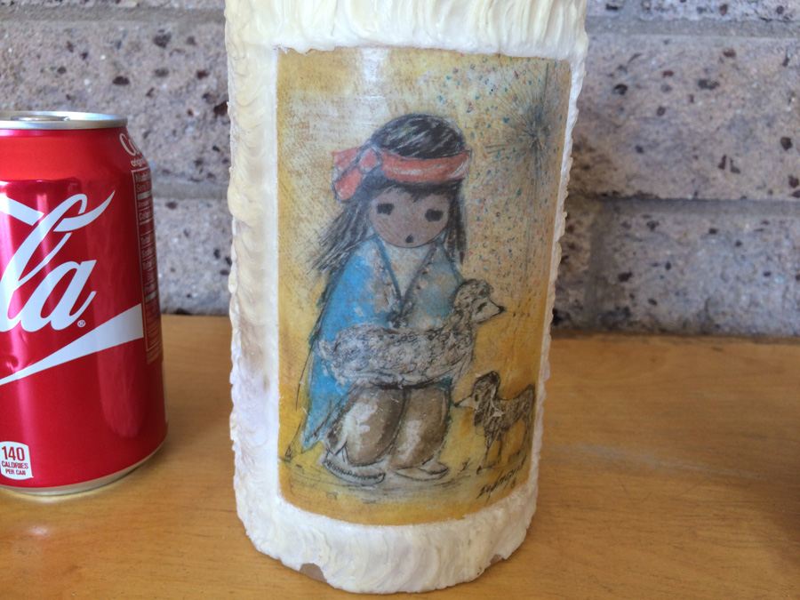 Unique Wood Carved Candle Holder with DeGrazia Candle [Photo 7]