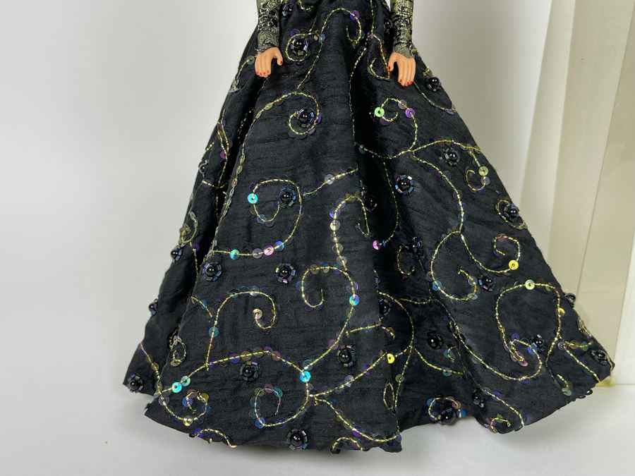 One Of A Kind Barbie By Bruce A. Nygren Signed Box With Artwork And Signed Bag By Bruce A. Nygren Retailed $250 [Photo 7]