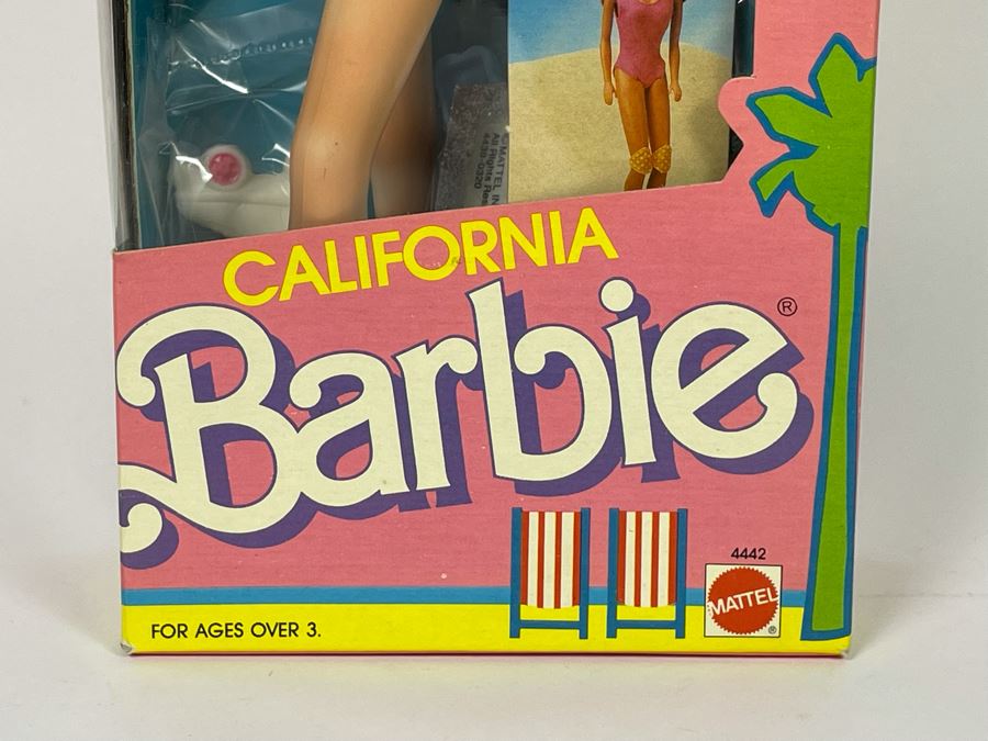 Midge California Barbie With Comic Book New In Box Doll Mattel 1987 [Photo 6]
