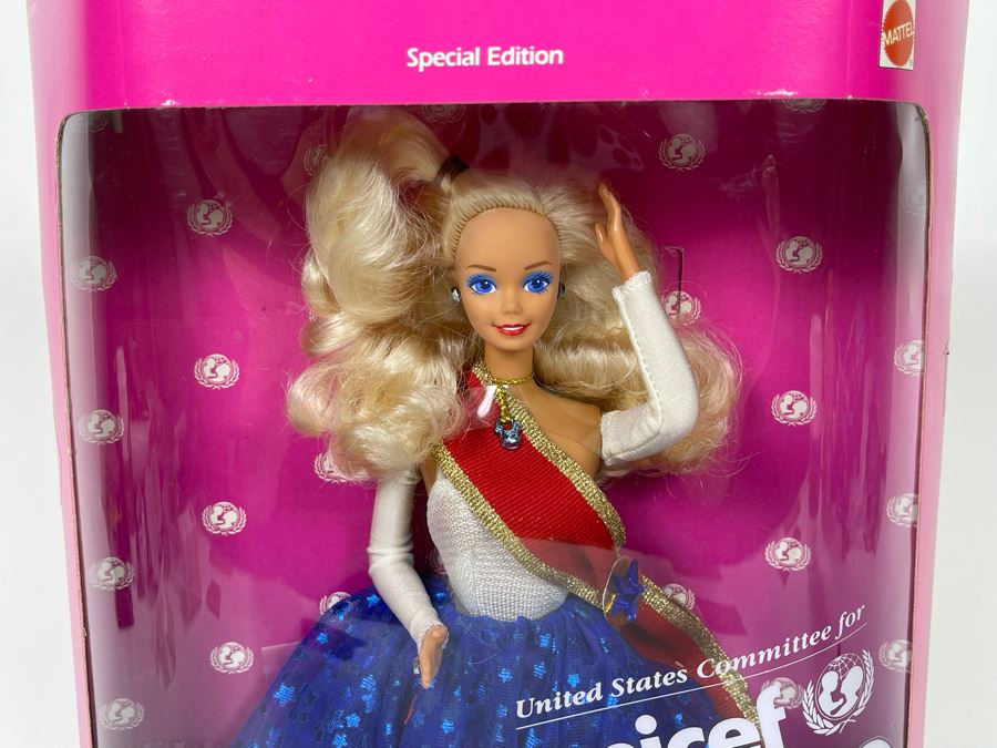 Special Edition Unicef Barbie New In Box Doll Mattel 1989 [Photo 3]