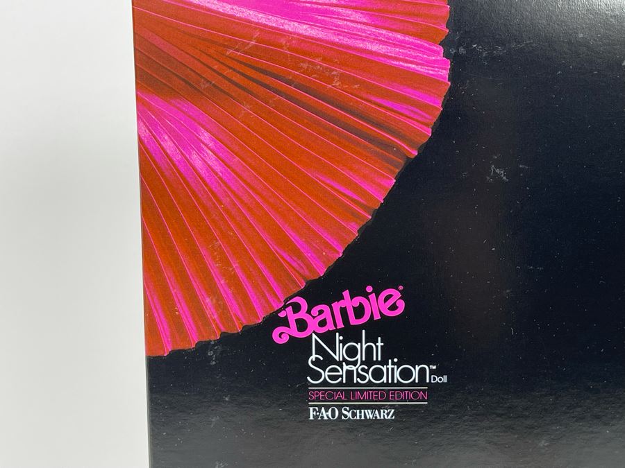 Special Limited Edition FAO Schwarz Night Sensation Barbie Doll New In Box Mattel 1991 [Photo 3]