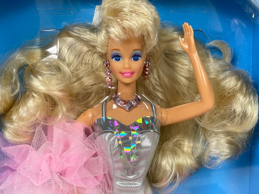 Sparkle Eyes Barbie Doll New In Box Mattel 1991 [Photo 3]