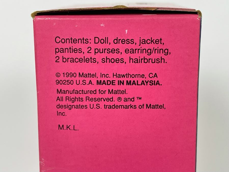 Party Pretty Barbie Doll New In Box Mattel 1990 [Photo 5]