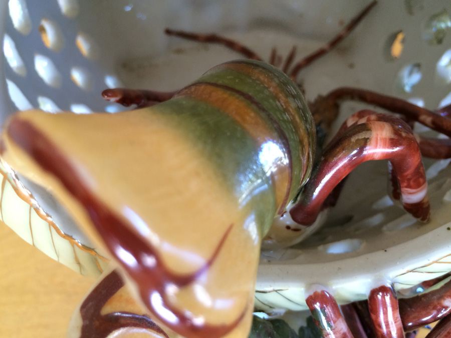 Large Unique Pottery with Multiple Lobsters [Photo 10]