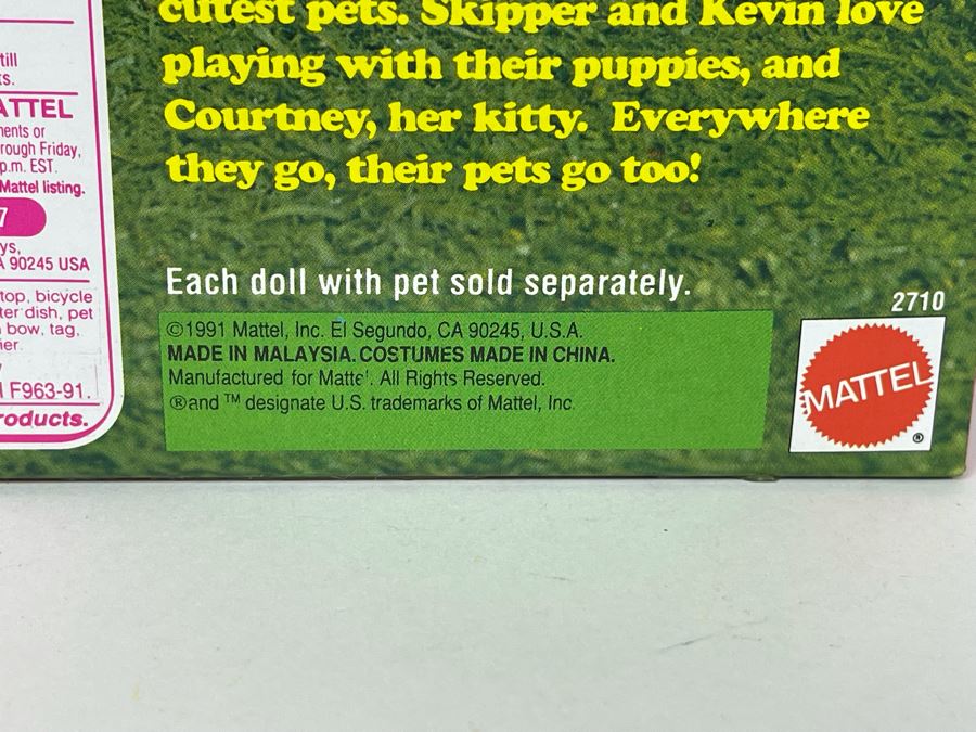 Pet Pals Courtney Barbie Doll New In Box Mattel 1991 [Photo 6]