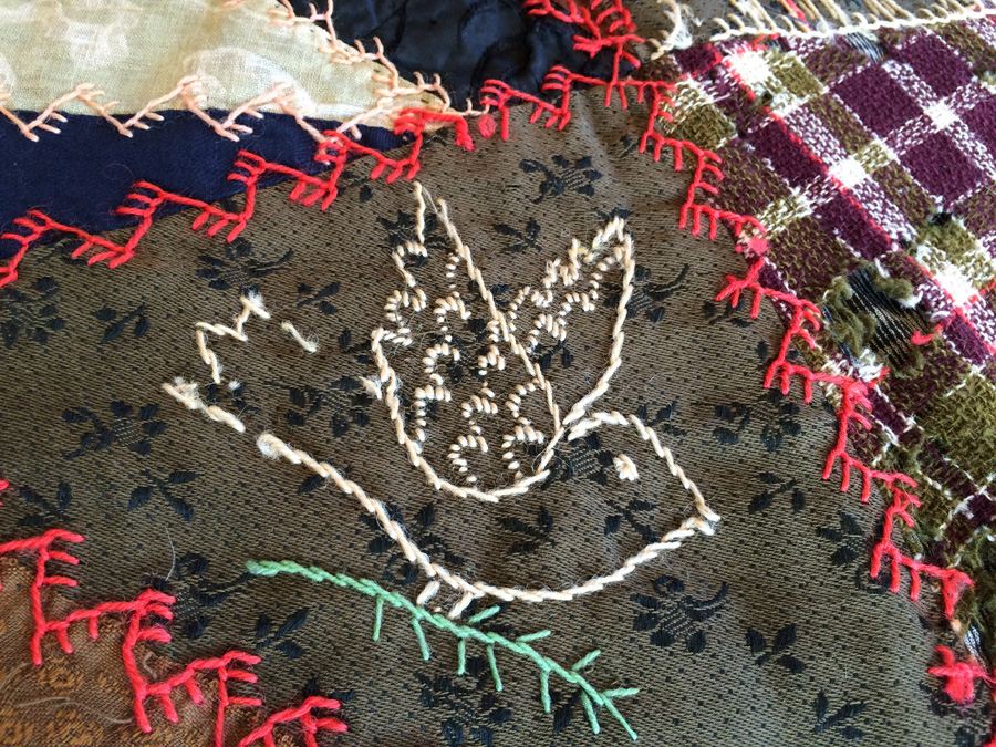 Crazy Quilt [Photo 4]