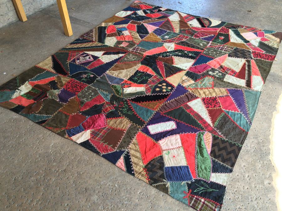 Crazy Quilt [Photo 2]