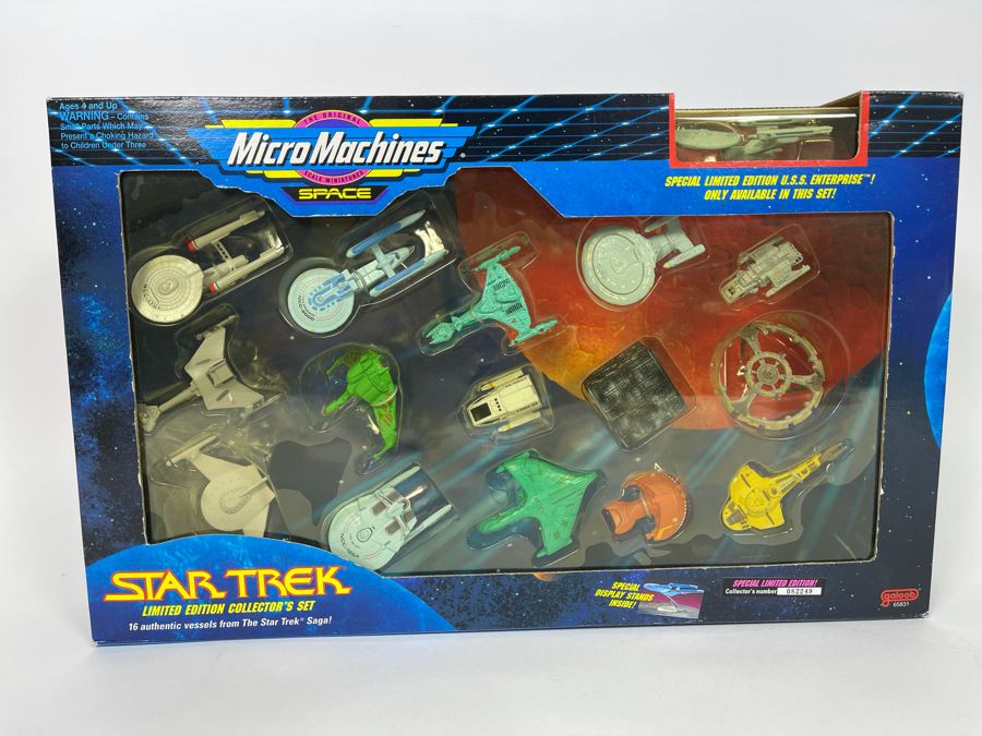 Star Trek Limited Edition Collector's Set Micro Machines Space Special Limited Edition U.S.S. Enterprise [Photo 1]