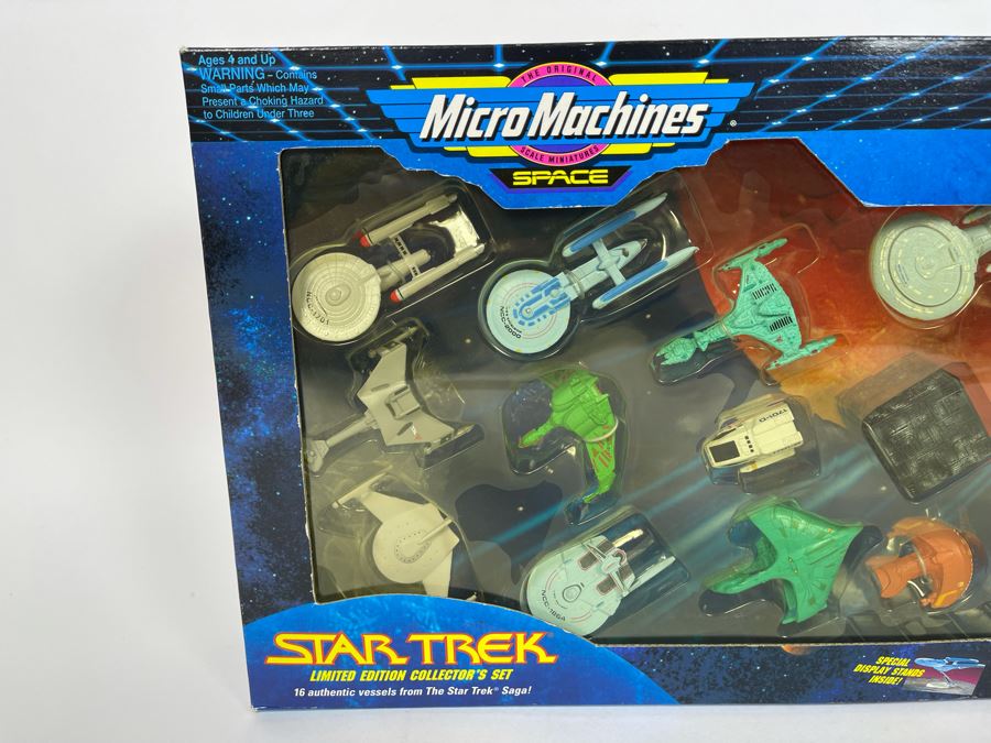Star Trek Limited Edition Collector's Set Micro Machines Space Special Limited Edition U.S.S. Enterprise [Photo 2]