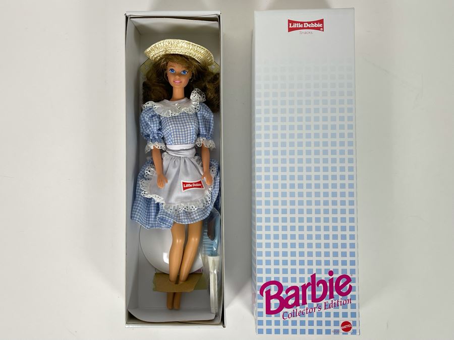 Little Debbie Snacks Barbie Collector's Edition New In Box Doll Mattel 1992 [Photo 1]
