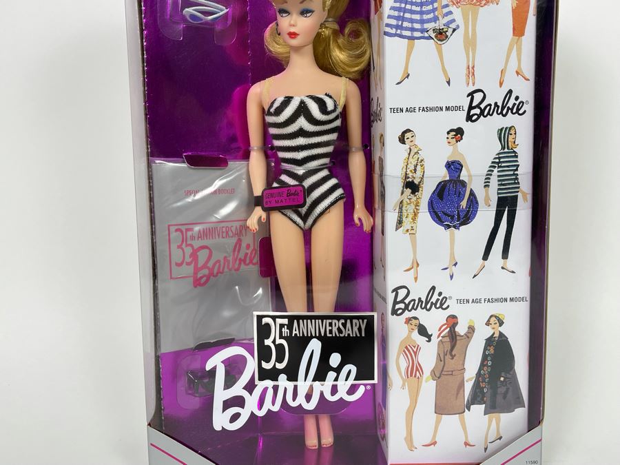 35th Anniversary Barbie 1959 Barbie Doll & Package Special Edition Reproduction New In Box Doll Mattel 1993 [Photo 4]