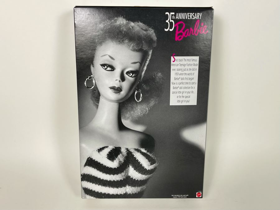 35th Anniversary Barbie 1959 Barbie Doll & Package Special Edition Reproduction New In Box Doll Mattel 1993 [Photo 6]