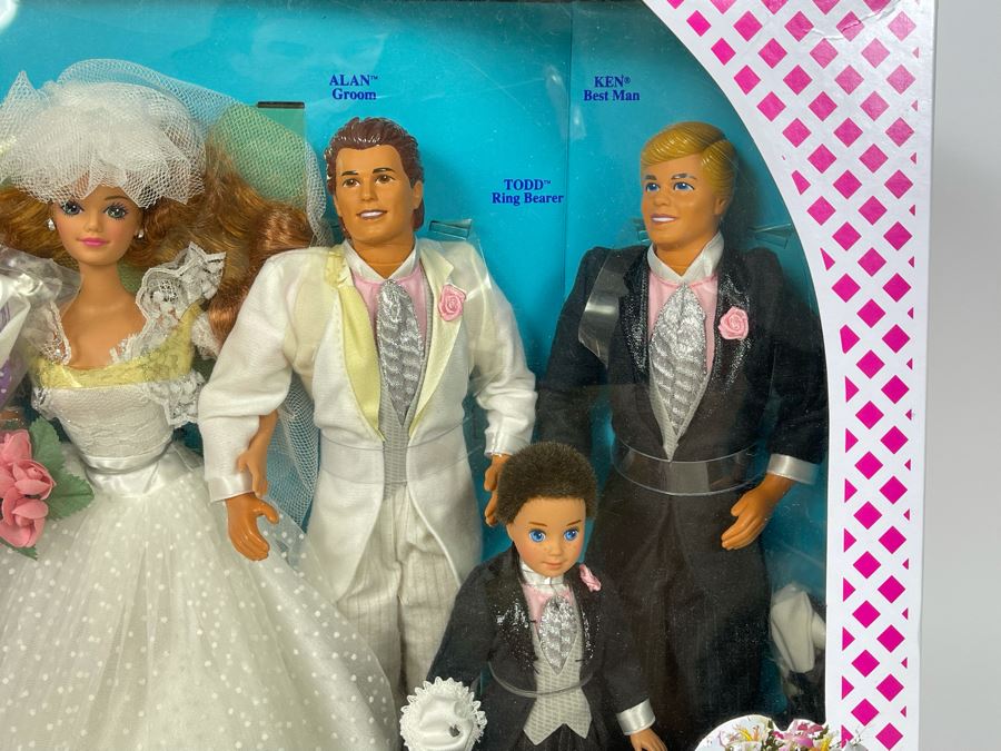 Wedding Party Midge Gift Set Barbie New In Box Doll Mattel