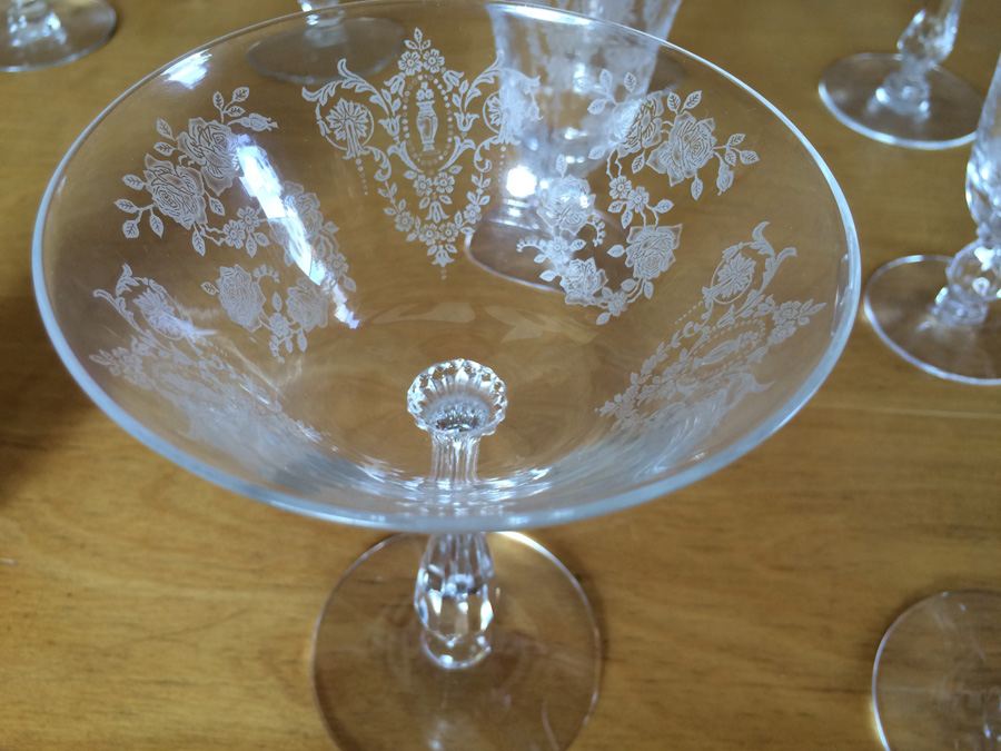 Depression Glass Stemware - 12 Glasses [Photo 3]