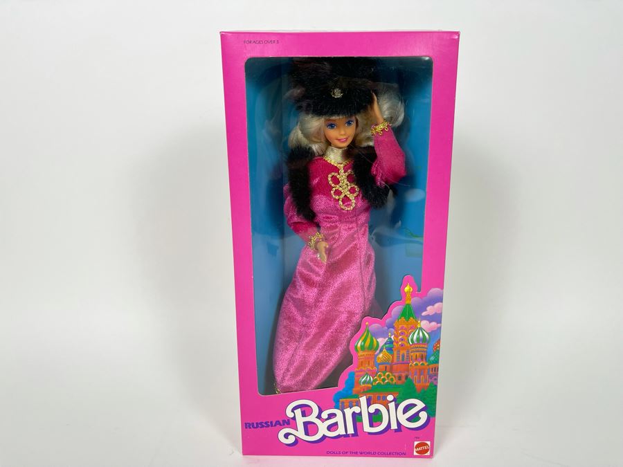 Russian Barbie With Box Doll Mattel 1988 (Seal Broken On Top Of Box) [Photo 1]