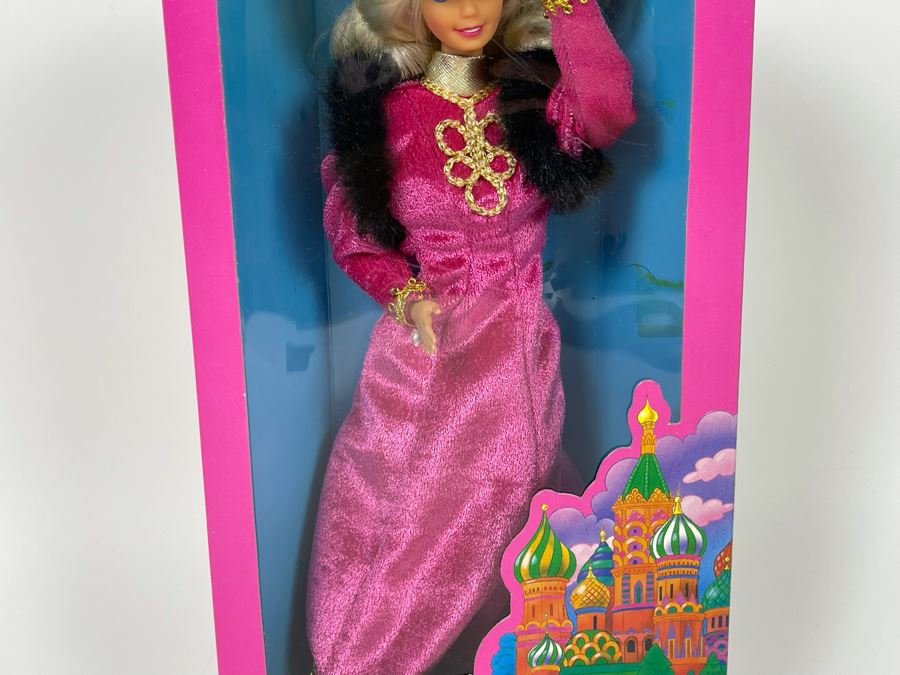 Russian Barbie With Box Doll Mattel 1988 (Seal Broken On Top Of Box) [Photo 3]